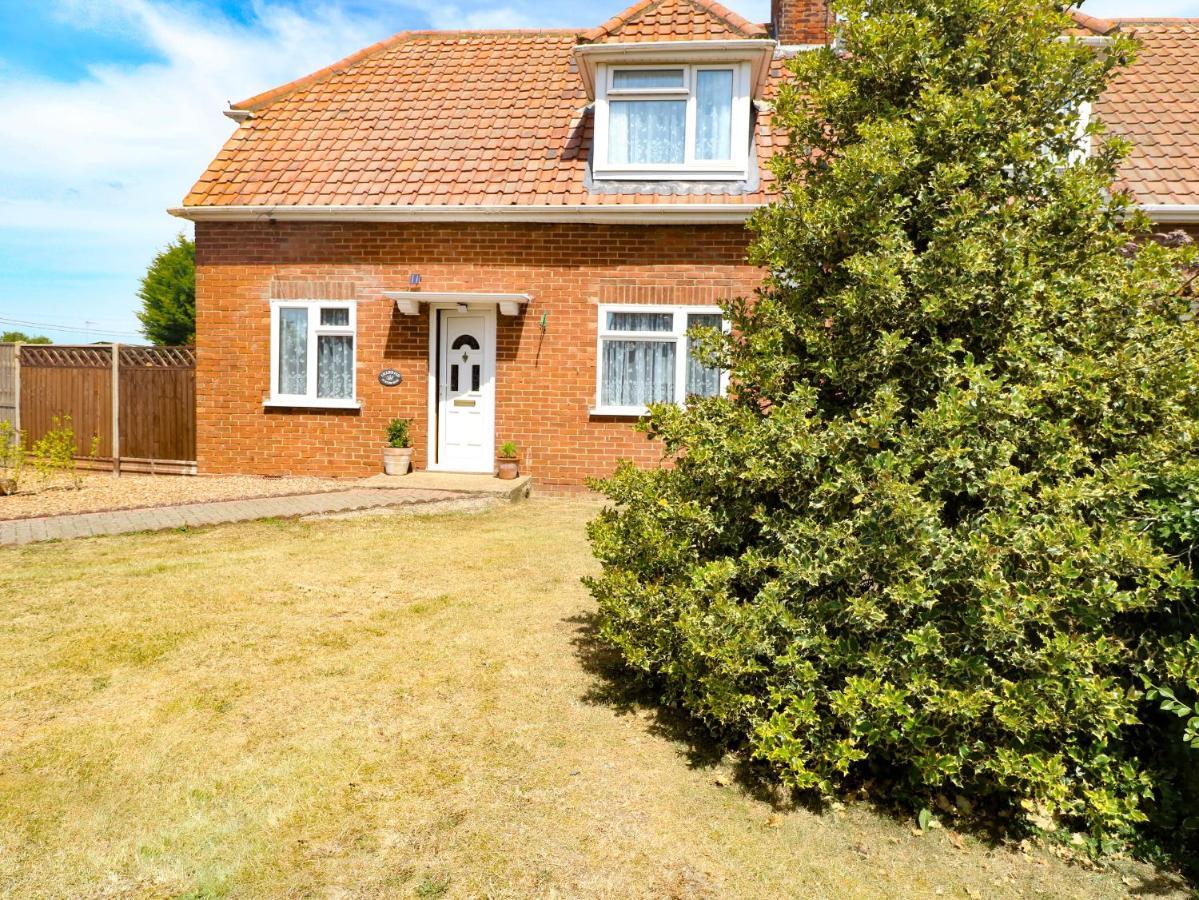 Lillies Pad Villa Thetford Exterior foto