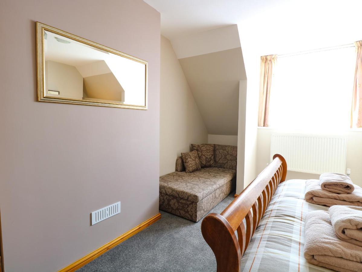 Lillies Pad Villa Thetford Exterior foto